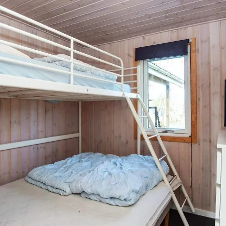 7 Person In Ulfborg-by Traum * Ulfborg