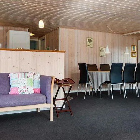 7 Person In Ulfborg-by Traum Nyaraló